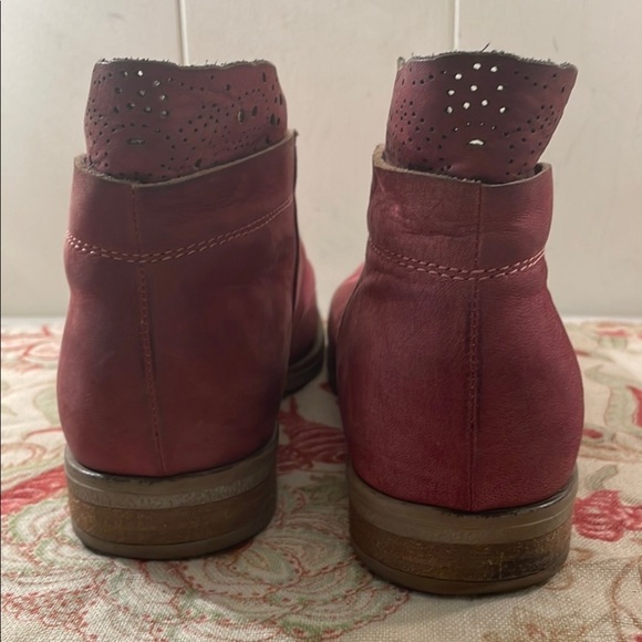 Sundance Suede Perforated Edging Ankle Boots - Picture 5 of 8